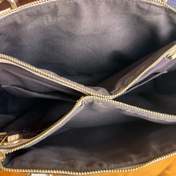 COACH Signature Stripe Gallery Tote F25996 Beige White Canvas Shoulder Bag - Picture 12 of 14